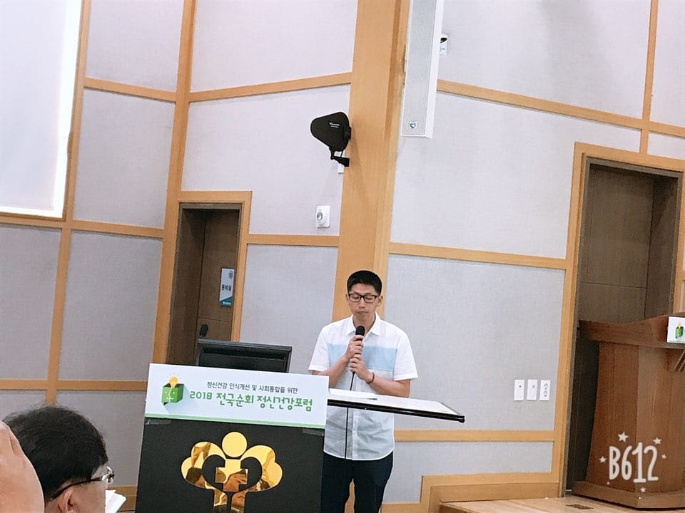 손병호사진.jpg